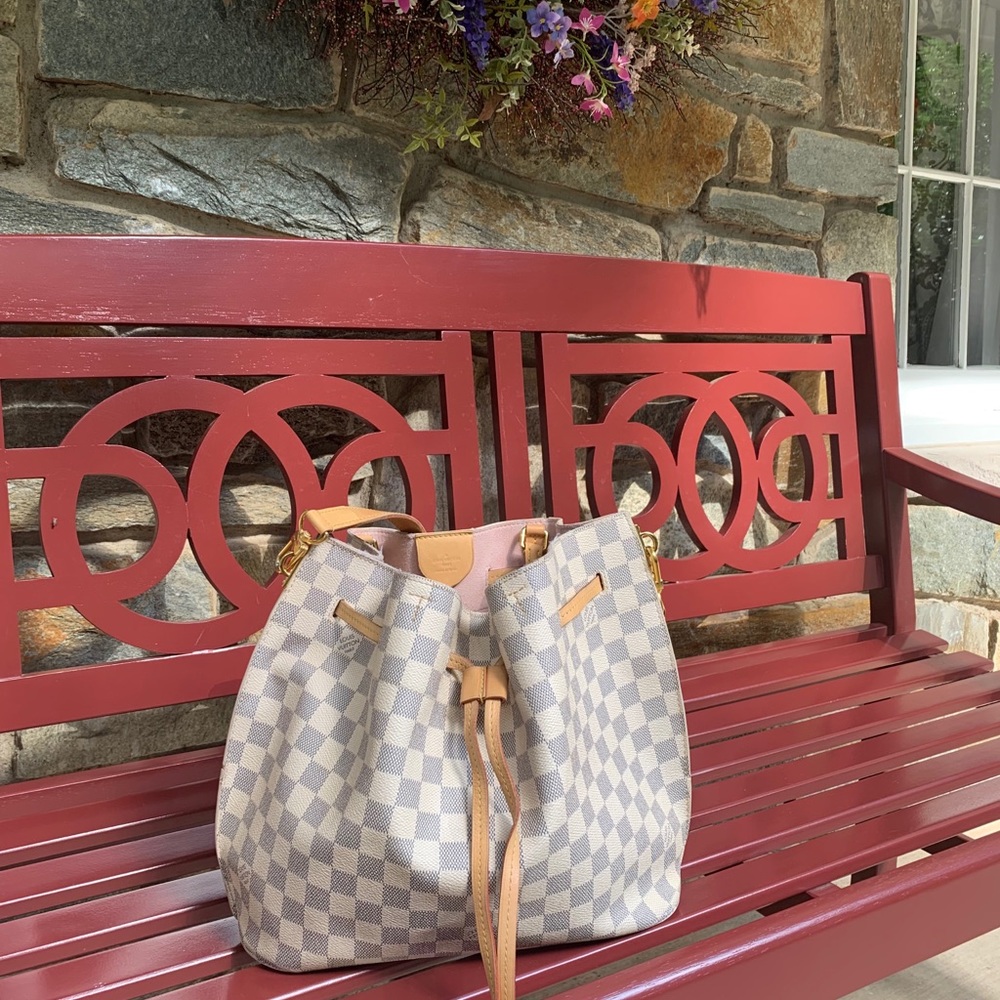 Neoneo lv bag :) for sale !